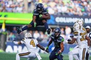 Novato Tory Horton aporta par de anotaciones en paliza 44-13 de Seahawks sobre Saints
