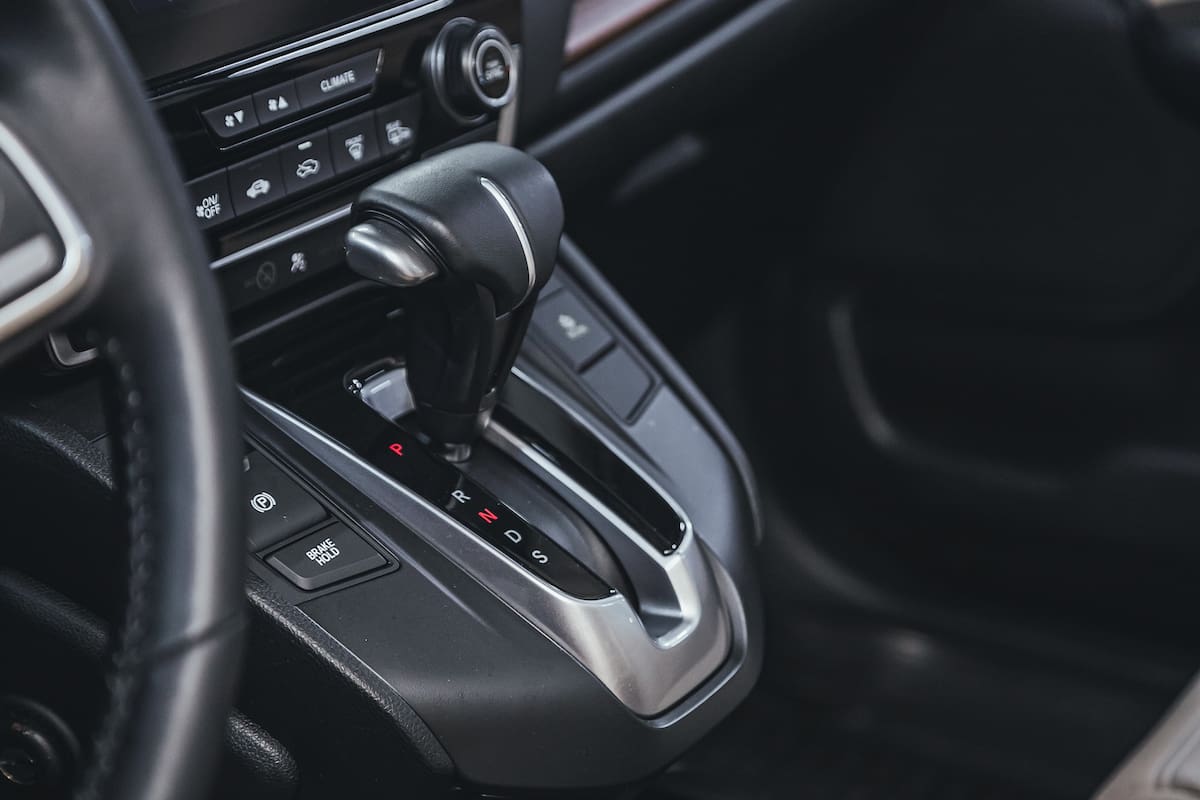 Pocos lo saben: la función de parking de la caja automática puede arruinar el auto