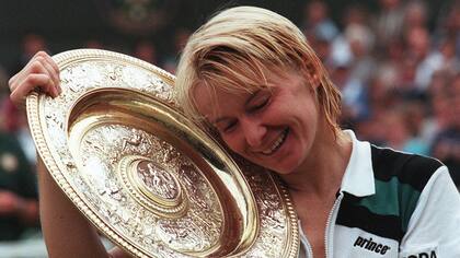 Novotna ganó Wimbledon en 1998, después de perder dos finales