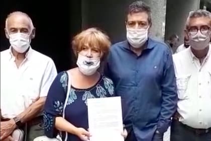 José Sbatella, Alessandra Minnicelli y Gabriel Mariotto presentaron el martes pasado, en la sede del PJ nacional, los avales para su lista, encabezada por Alberto Rodríguez Saá