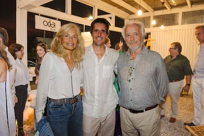 Nueva apertura Punta del Este:
Cecilia Zuberbuhler, Félix San Martín y Diego Félix San Martín