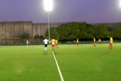 Nueva derrota de los Leones ante España