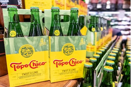 Topo Chico nació en México como una marca de agua mineral y desde 2020 también incursiona en el segmento de las hard seltzer