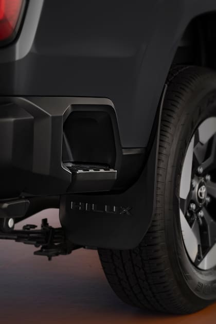 Nueva Toyota Hilux 100% eléctrica (BEV)