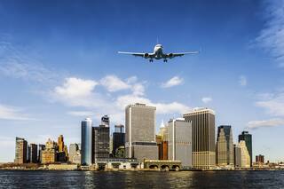 Hot Sale 2019. 10 ofertas de pasajes desde Nueva York a Bariloche