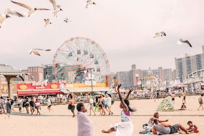 Nueva York lidera el ranking con los ingresos más altos requeridos del país