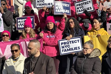 Nueva York también forma parte de los estados que rechazó el proyecto que busca suspender la nacionalidad por nacimiento