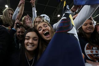 A cancha llena: así se vivió la vuelta del rugby profesional en Nueva Zelanda