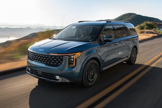 En qué cambió la van para 11 pasajeros que ya se vende en el país