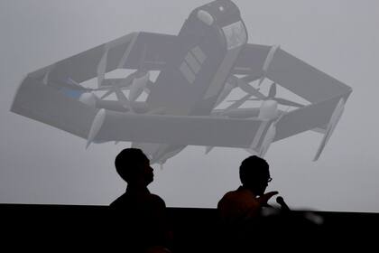 NUEVOS HORIZONTES. Durante una conferencia sobre robótica e inteligencia artificial realizada en Las Vegas, Amazon presenta su proyecto de drones de entrega, iniciativa que avanza a paso sostenido