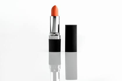 Nunca sale sin su lipstick