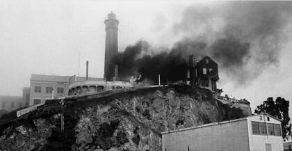 Nunca se supo con exactitud qué ni quién generó el incendio en Alcatraz