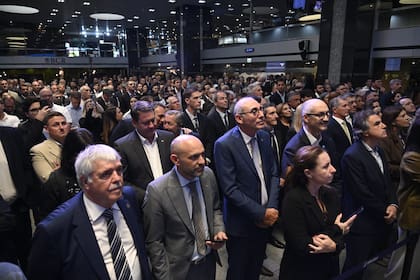 Nutrida concurrencia de público en el acto