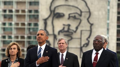 Obama en Cuba, monumento al Che