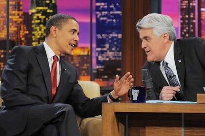 Obama, junto a Jay Leno, conductor del popular programa <I>The Tonight Show</I>