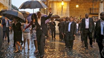 Obama llegó a Cuba acompañado por su mujer, Michelle y sus dos hijas , Malia y Sasha
