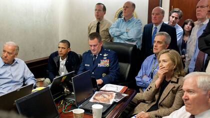 Obama y su equipo, entre ellos Hillary Clinton, el día de la muerte de Ben Laden