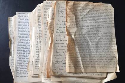 Papeles encontrados: memorias escritas primero a mano y, despus, mecanografiadas