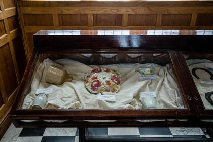 Objetos de época encontrados por los arqueólogos urbanos