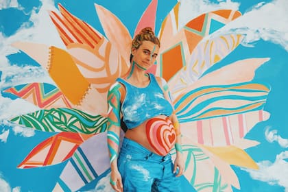 La obra de Martina Elisa terminada sobre el cuerpo de la modelo, Coni Dietrich