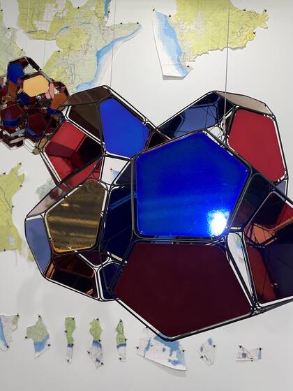 Obra de Tomás Saraceno en Pinksummer