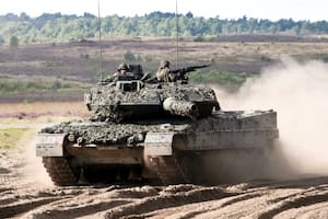 Los poderosos tanques Leopard que Alemania enviaría a Ucrania para cambiar su estrategia contra Rusia