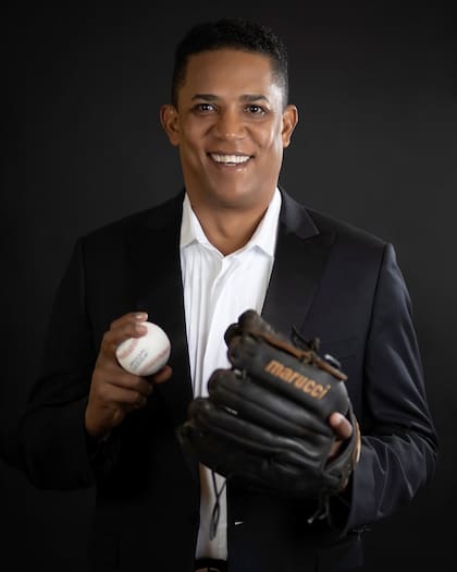 Octavio Dotel ganó el anillo de la serie mundial de la MLB con los Cardenales de San Luis