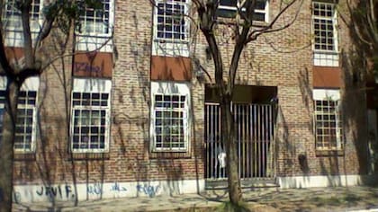 Ocurrió en la escuela N° 13 de Burzaco