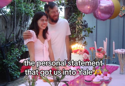 Ohanna, en una foto familiar junto a su padre