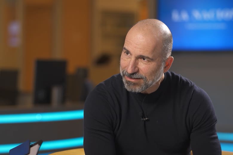 Dara Khosrowshahi refuerza la apuesta de Uber en Argentina con US$ 500 millones y el relanzamiento de Uber Eats