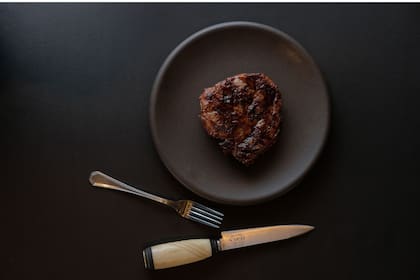 Ojo de bife a la parrilla.