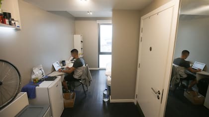 Las 545 habitaciones varían desde estudios, departamentos compartidos hasta suites estándar.