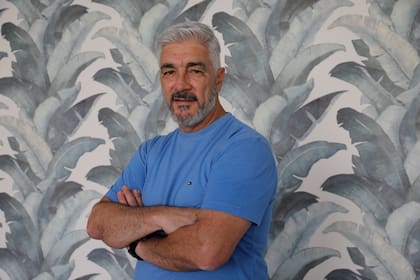 Omar De Felippe, entrenador de futbol y ex combatiente en la guerra de Malvinas, que este 2 de abril cumplirá 40 años