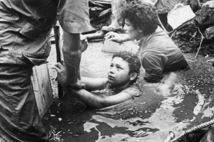 Omayra no se quejaba y se convirtió en símbolo de valentía en medio de la tragedia