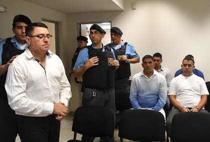 Once policías fueron condenados por el homicidio y el encubrimiento