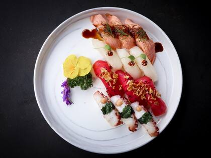 Opciones de nigiri en Asato Sushi