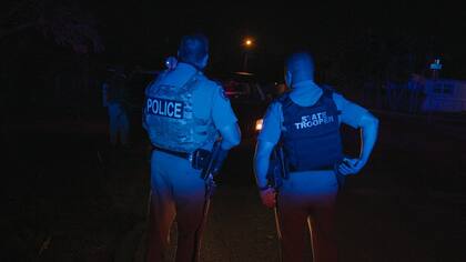 Operación "Tidal Wave" detuvo a 1120 migrantes en Florida: ahora el estado busca ampliar capacidad de retención con centros temporales