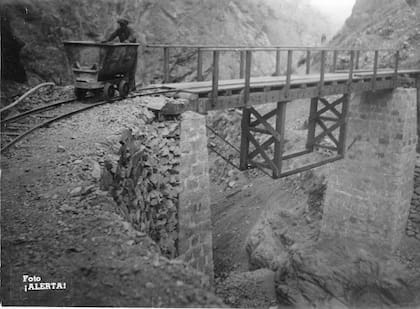 Operarios de la mina La Mejicana.