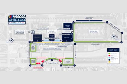 Operarios retiran vallas y tribunas mientras los autos particulares vuelven paulatinamente a circular por el perímetro del circuito, que permaneció cerrado casi tres semanas alrededor de Grant Park