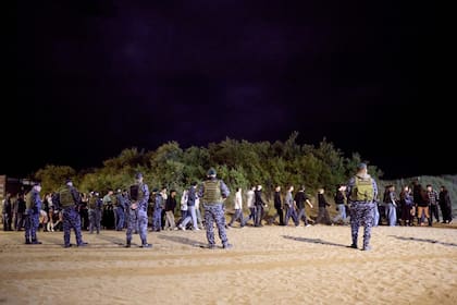 Operativo de seguridad y presencia policial en los accesos de Boutique Club del Mar; en el mismo corredor costero, a la altura de UFO, el tránsito fue cortado como parte del despliegue preventivo