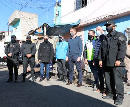 Operativo para desarticular un búnker de drogas en la villa Zavaleta