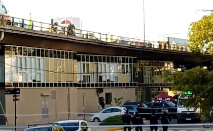 Operativo policial en el lugar