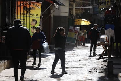 Operativos de la Gendarmería en la villa 1 11 14, donde anoche se frustró un robo en piraña