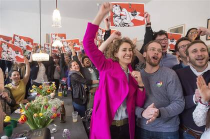 Opositores a la propuesta de la Unión Democrática de Centro festejan el triunfo en la consulta popular