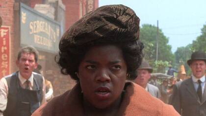 Oprah en El color púrpura, película que le valió una nominación a los premios Oscar