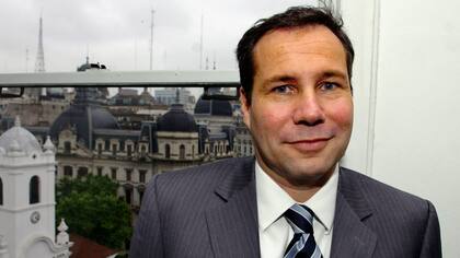 Ordenan cruzar llamados de funcionarios kirchneristas para la investigación por la muerte de Nisman