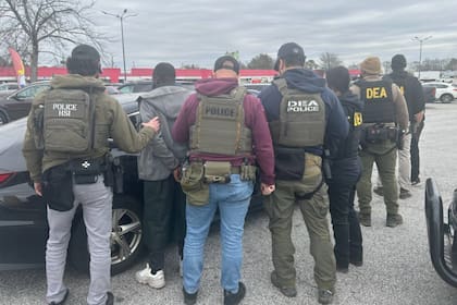 Organizaciones de inmigrantes reportan la presencia de agentes del ICE en Carolina del Norte (imagen ilustrativa)