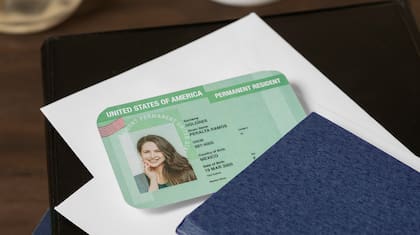 Organizaciones proponen adelantar la fecha límite de entrada para darle oportunidad a más migrantes de obtener su residencia permanente