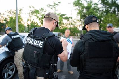 Organizaciones que defienden los derechos de los migrantes condenaron el operativo contra vendedores ambulantes