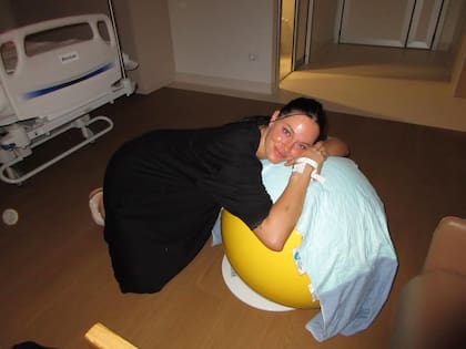 Oriana en el sanatorio horas antes de dar a luz (Foto: Instagram @orianasabatini)